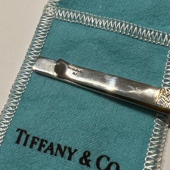 TIFFANY & CO 14K GOLD SILVER WOVEN BASKET WEAVE CUFFLINKS AND TIE BAR - Picture 7 of 15